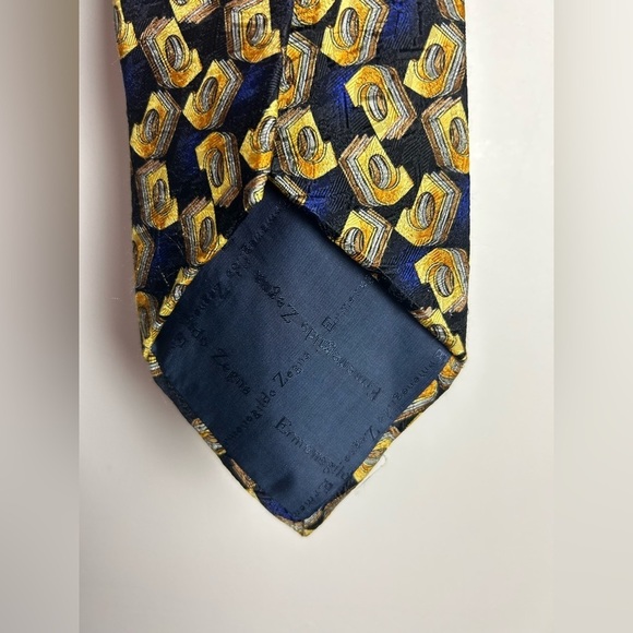 Ermenegildo Zegna Men 100% Silk Designer Blue and Gold Patterned Tie 60” Long - Picture 5 of 16